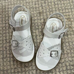 FootMates White Kids Sandals